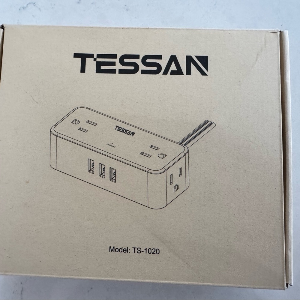 TESSAN Power Strip with USB Ports - Beige